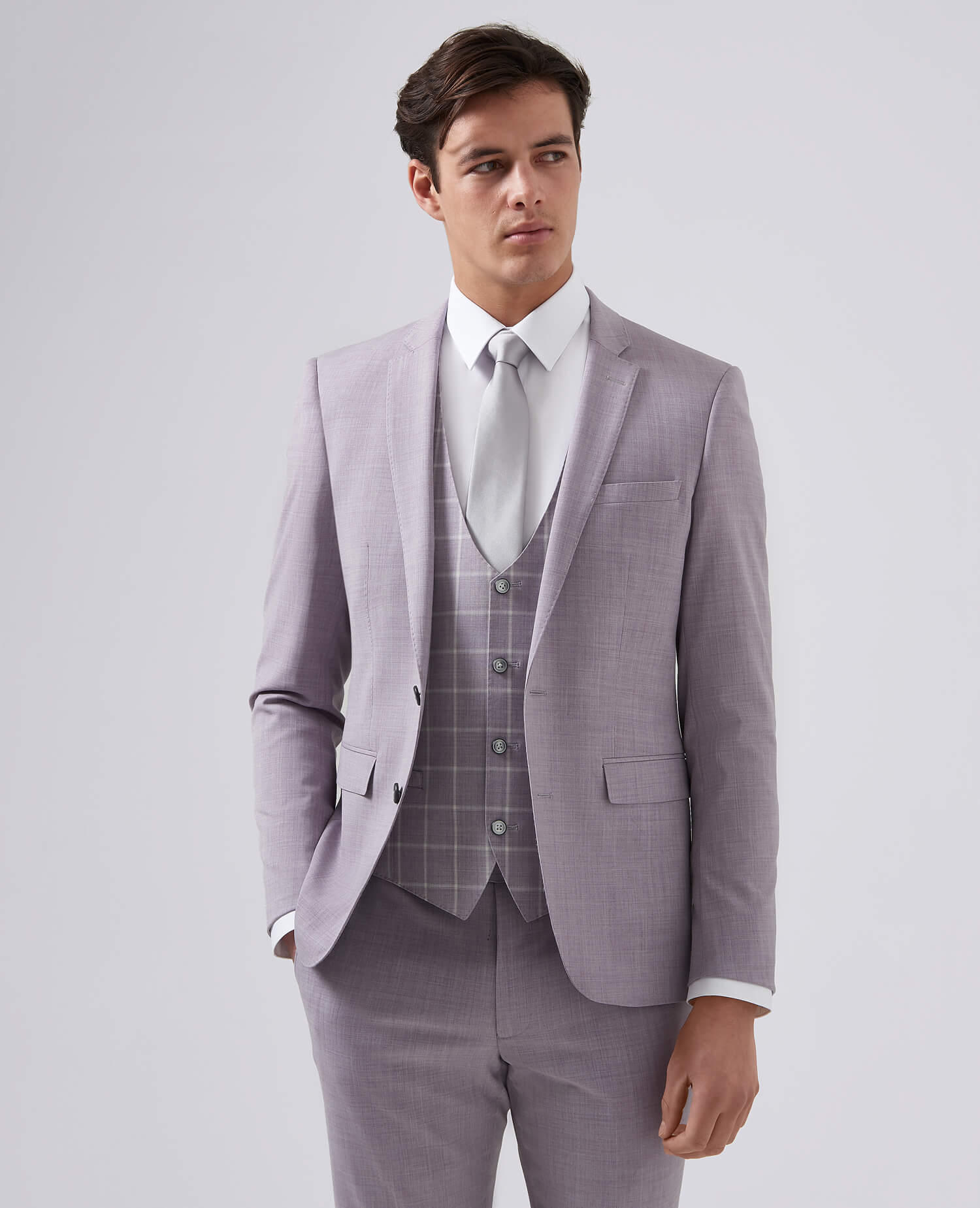 4_31163_62_3346 A man wearing Suits & Jackets